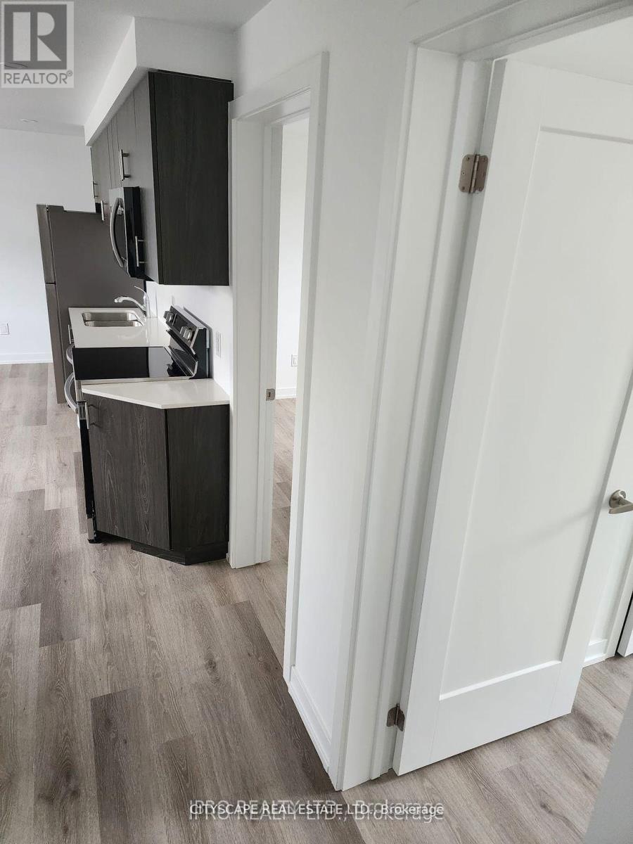 814 - 4263 Fourth Avenue, Niagara Falls, Ontario  L2E 0C2 - Photo 5 - X12735544