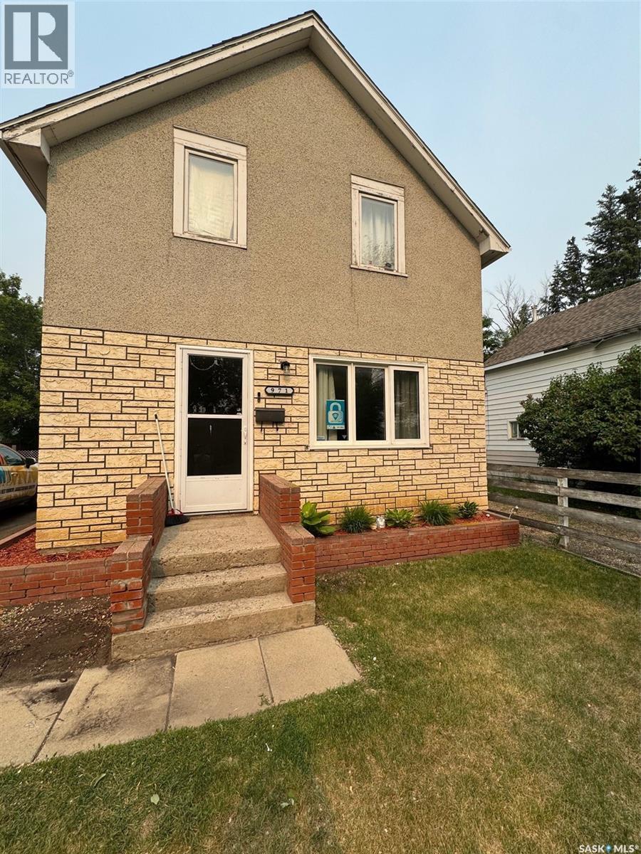 971 108th STREET, North Battleford, Saskatchewan