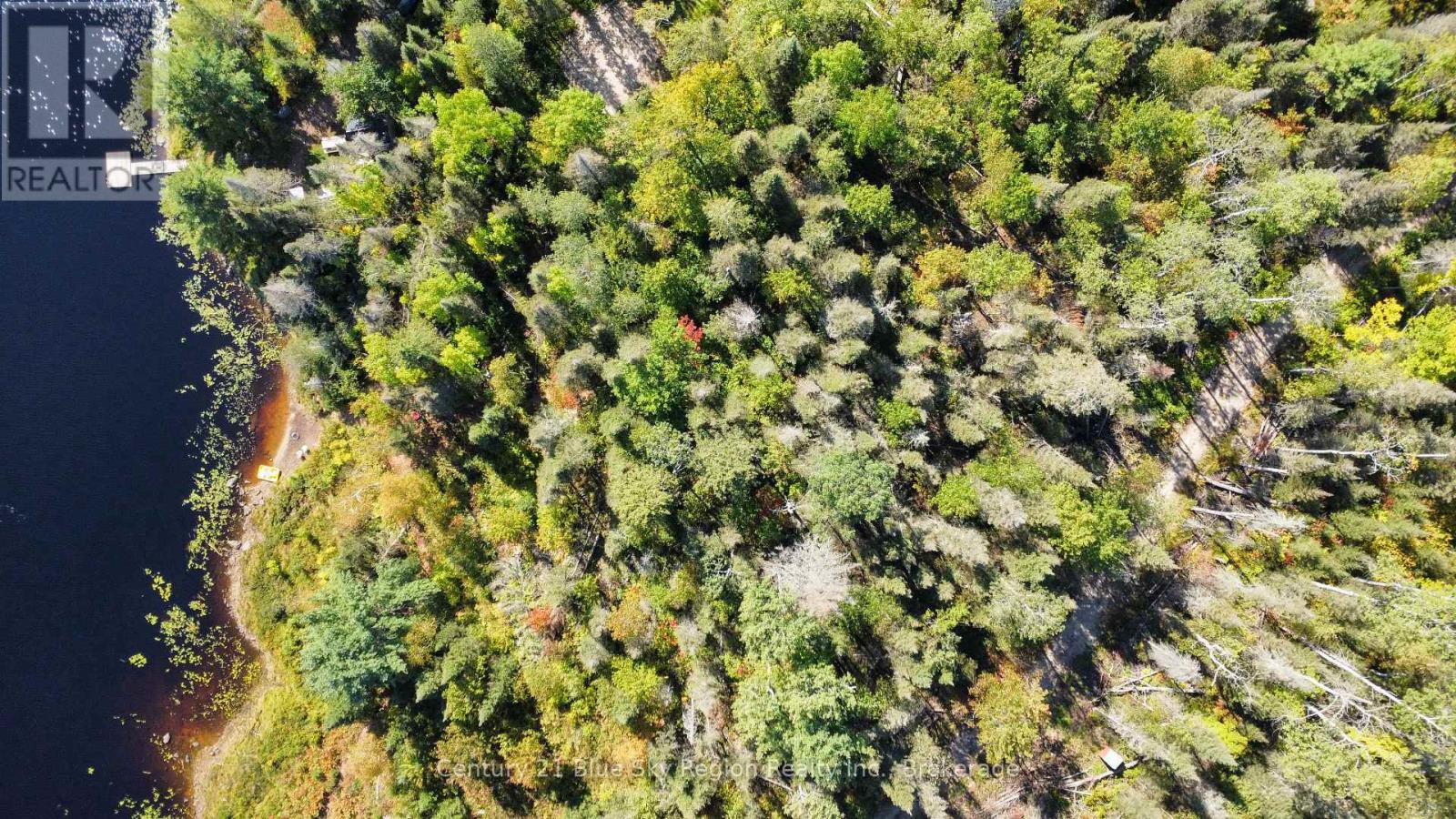 2c Taggart Lake Road, Papineau-Cameron, Ontario  P0H 1V0 - Photo 2 - X12400057