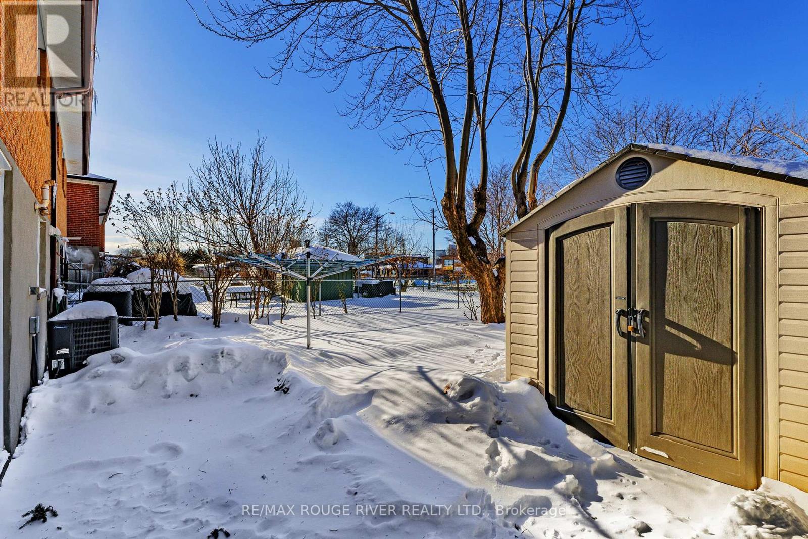 224 Fairglen Avenue, Toronto, Ontario  M1W 1B1 - Photo 45 - E12734896