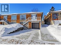 224 FAIRGLEN AVENUE, Toronto, Ontario