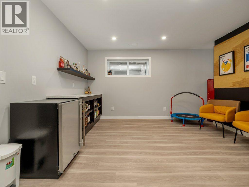 102 Blackwolf Bay N, Lethbridge, Alberta  T1H 7E9 - Photo 33 - A2281852