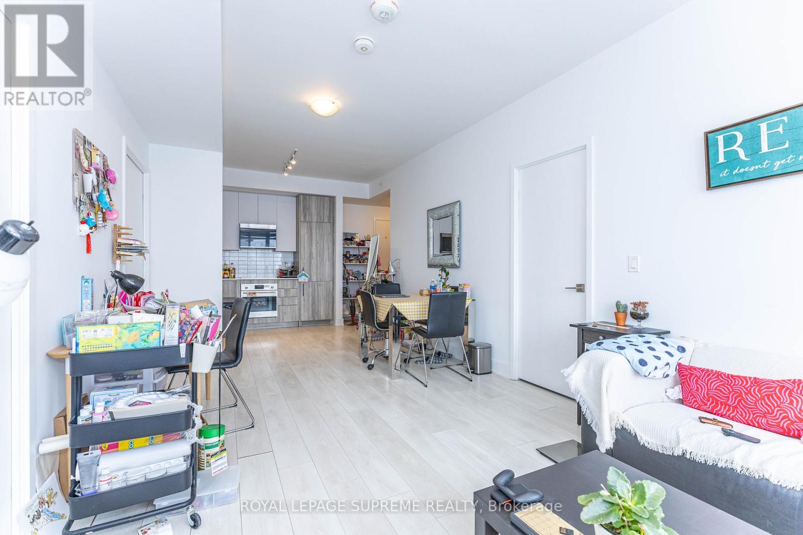 2010 - 297 Oak Walk Drive, Oakville, Ontario  L6H 3R6 - Photo 14 - W12726110