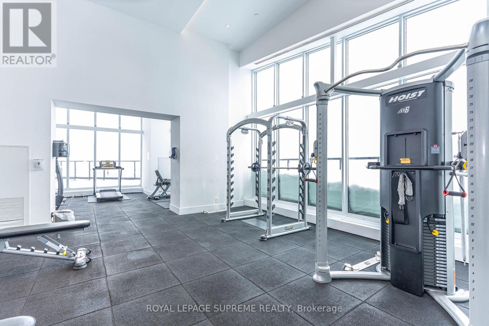 2010 - 297 Oak Walk Drive, Oakville, Ontario  L6H 3R6 - Photo 36 - W12726110