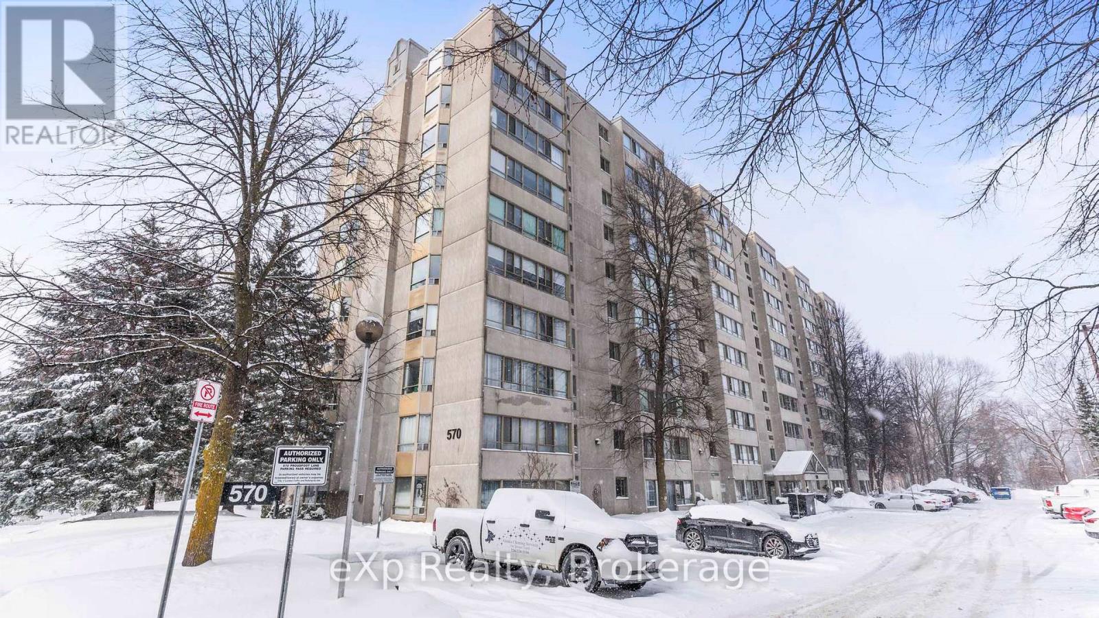 902 - 570 Proudfoot Lane, London North, Ontario  N6H 4Z1 - Photo 2 - X12735788