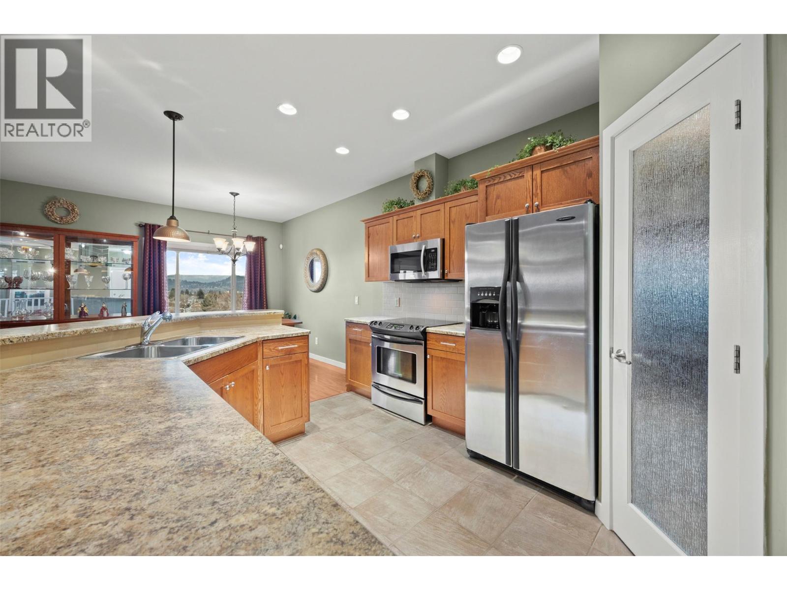 820 Mckenzie Road Unit# 6, Kelowna, British Columbia V1X 8B5 - Photo 9 - 10372546