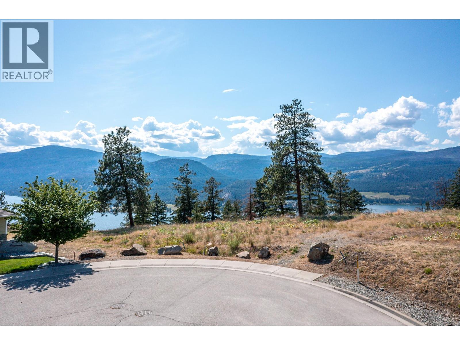 8984 Bayswater Place, Vernon, British Columbia  V1H 2K9 - Photo 3 - 10373558