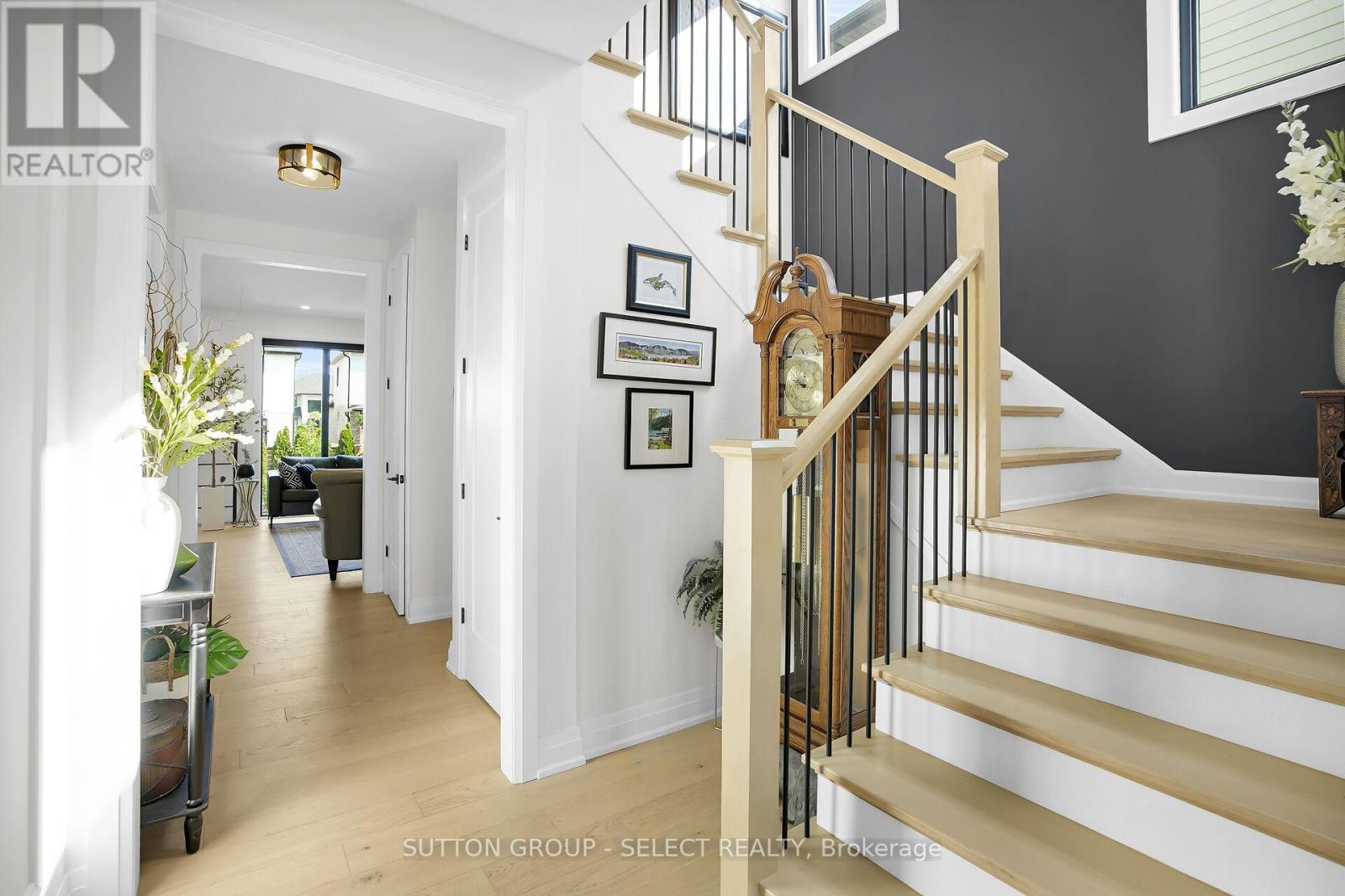 1894 Fountain Grass Drive, London South, Ontario  N6K 4P9 - Photo 9 - X12735828