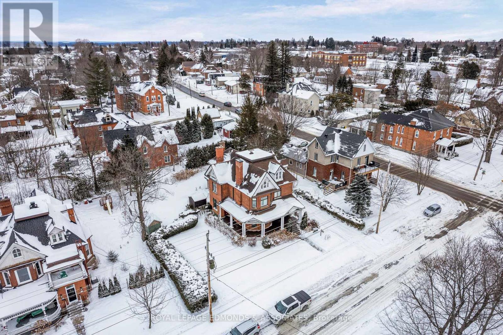 307 Maple Avenue, Pembroke, Ontario  K8A 1L8 - Photo 48 - X12735814