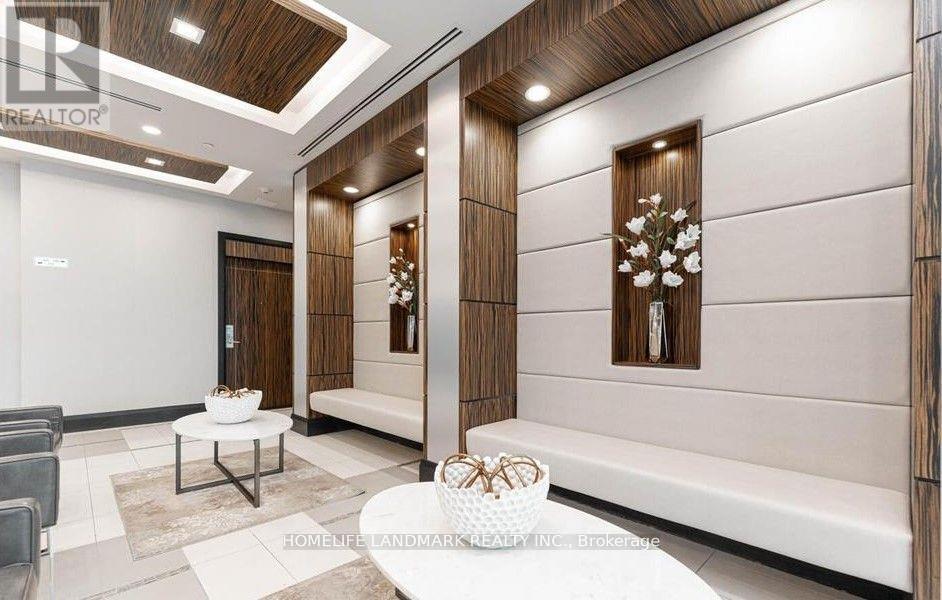 1707 - 349 Rathburn Road W, Mississauga, Ontario  L5B 0G9 - Photo 5 - W12723080