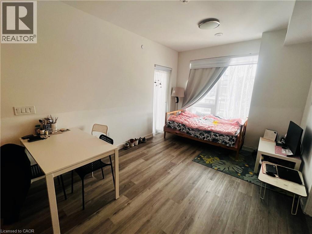 15 Wellington Street S Unit# 1902, Kitchener, Ontario  N2G 0E4 - Photo 13 - 40801310