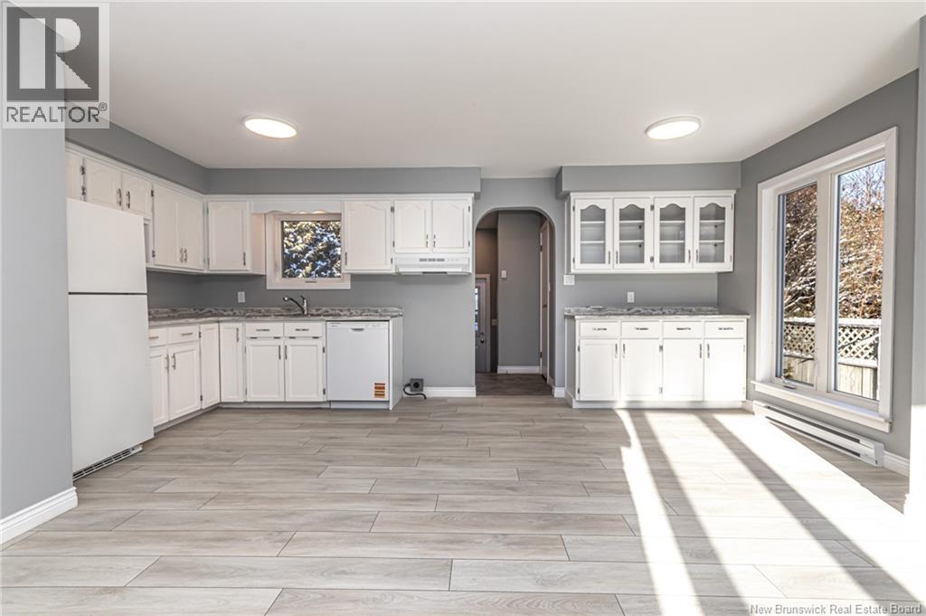 6 Lawrence Crescent, Fredericton, New Brunswick  E3A 2H3 - Photo 6 - NB132554