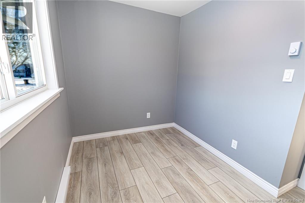 6 Lawrence Crescent, Fredericton, New Brunswick  E3A 2H3 - Photo 21 - NB132554