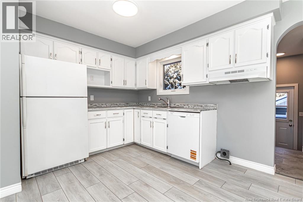 6 Lawrence Crescent, Fredericton, New Brunswick  E3A 2H3 - Photo 8 - NB132554