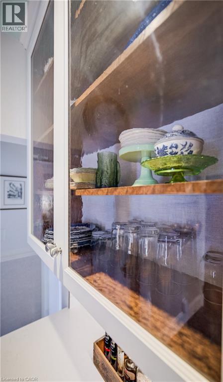 8 Lowrey Avenue S, Cambridge, Ontario  N1R 4Z1 - Photo 12 - 40800807