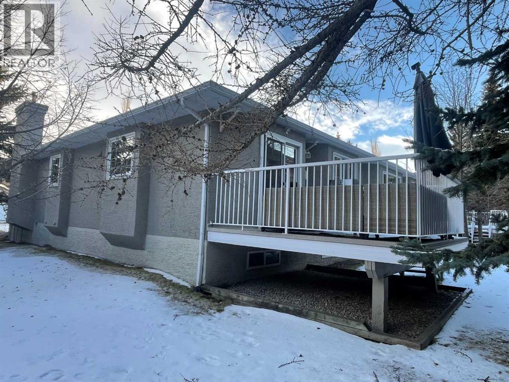 4 Christie Gardens Sw, Calgary, Alberta  T3H 3B5 - Photo 34 - A2277543