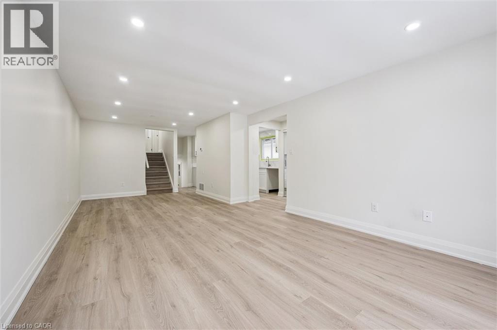 116 Markwood Drive, Kitchener, Ontario  N2M 2H6 - Photo 8 - 40801383