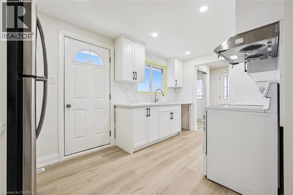 116 Markwood Drive, Kitchener, Ontario  N2M 2H6 - Photo 11 - 40801383