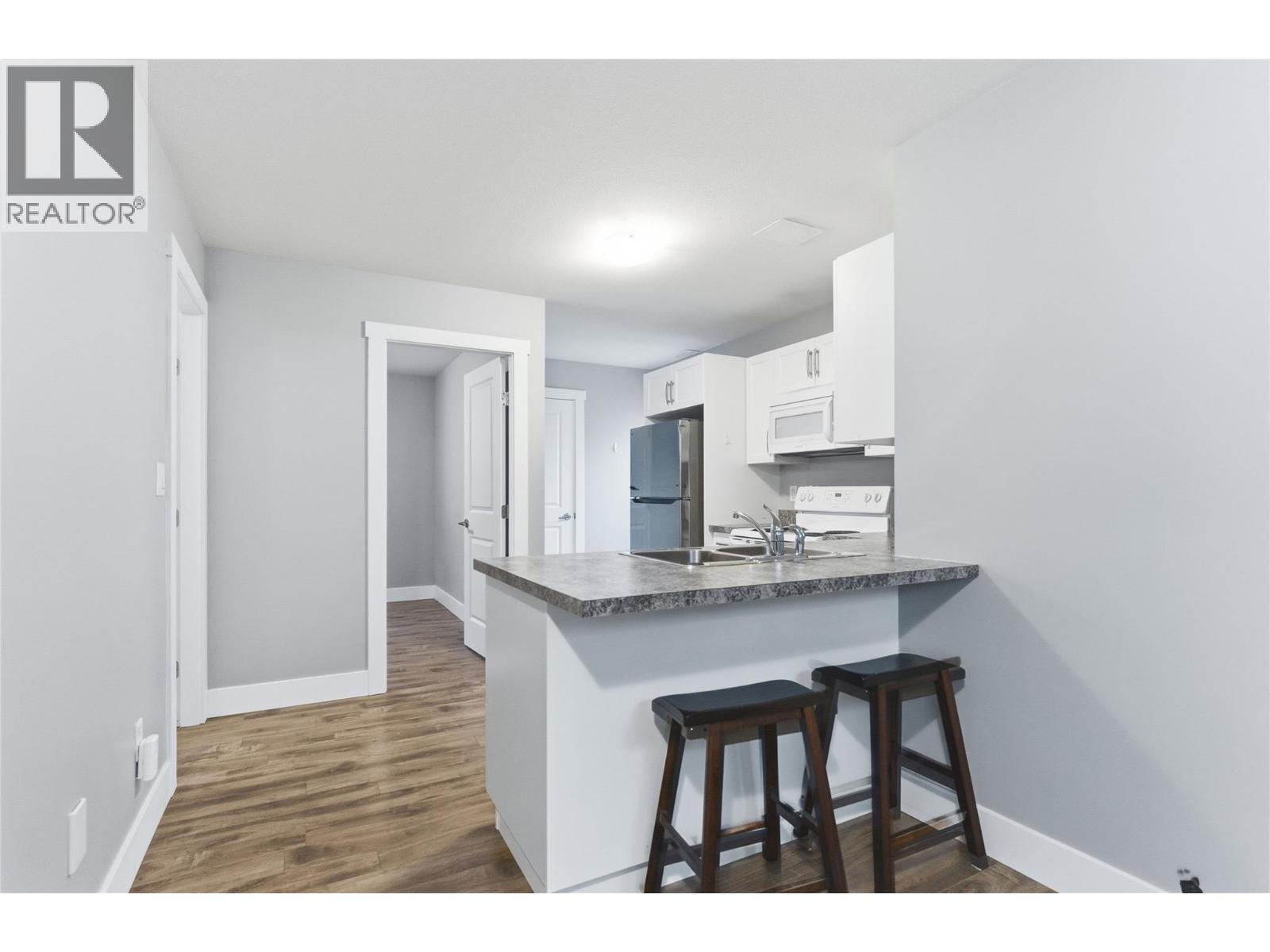 3565 Bank Road, Kamloops, British Columbia  V2B 7A5 - Photo 30 - 10373374