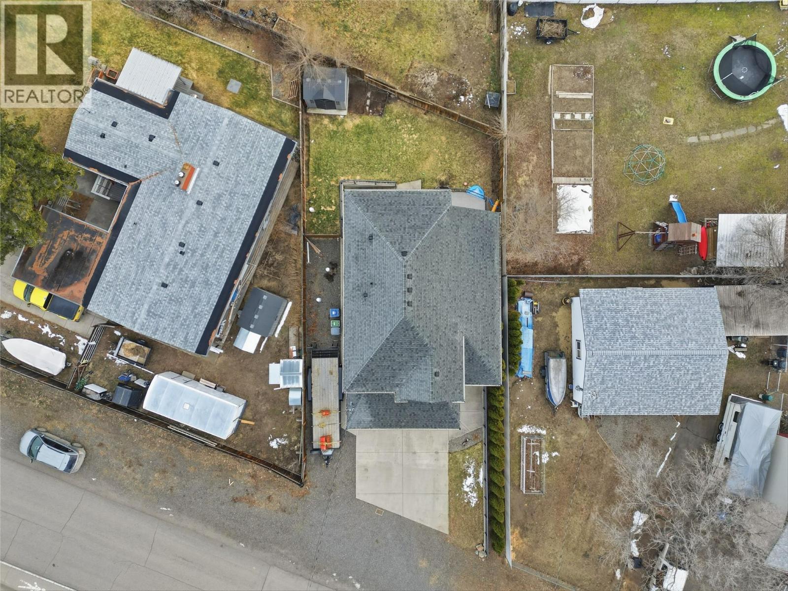 3565 Bank Road, Kamloops, British Columbia  V2B 7A5 - Photo 43 - 10373374