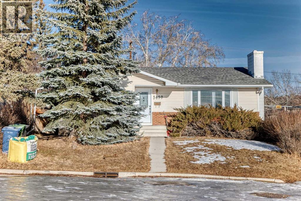 5439 Dalrymple Crescent NW, Calgary, Alberta