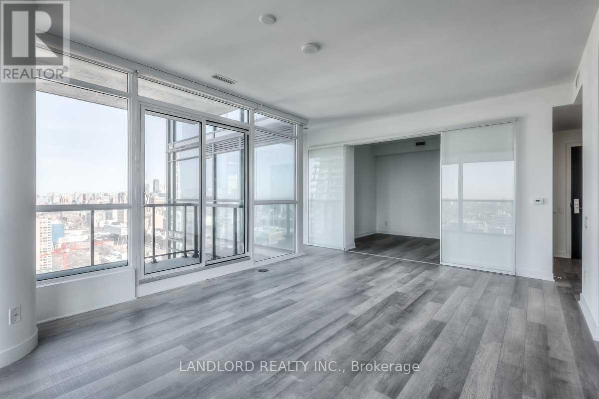 2904 - 290 Adelaide Street W, Toronto, Ontario  M5V 1P6 - Photo 3 - C12735730