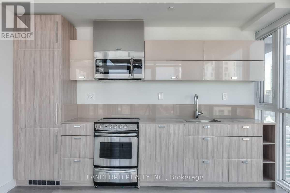 2904 - 290 Adelaide Street W, Toronto, Ontario  M5V 1P6 - Photo 5 - C12735730