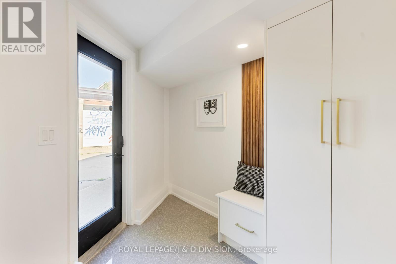 A - 189 Concord Avenue, Toronto, Ontario  M6H 2P2 - Photo 2 - C12735770