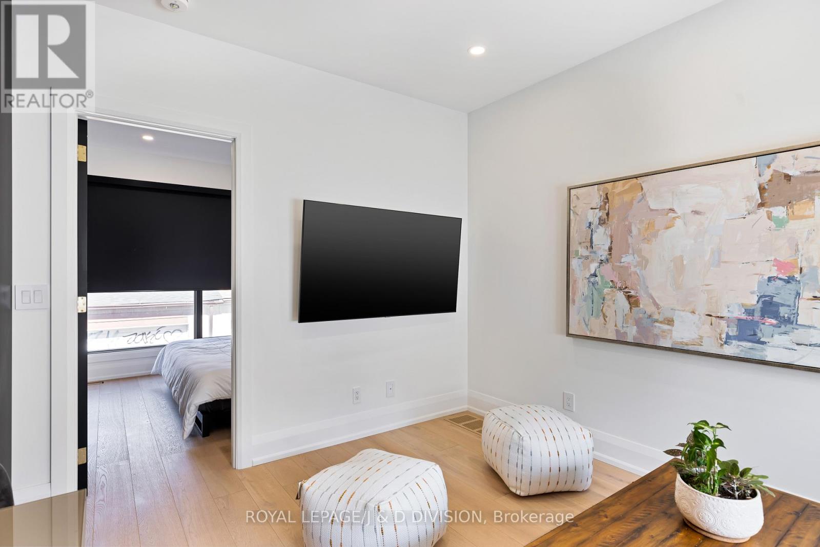 A - 189 Concord Avenue, Toronto, Ontario  M6H 2P2 - Photo 7 - C12735770