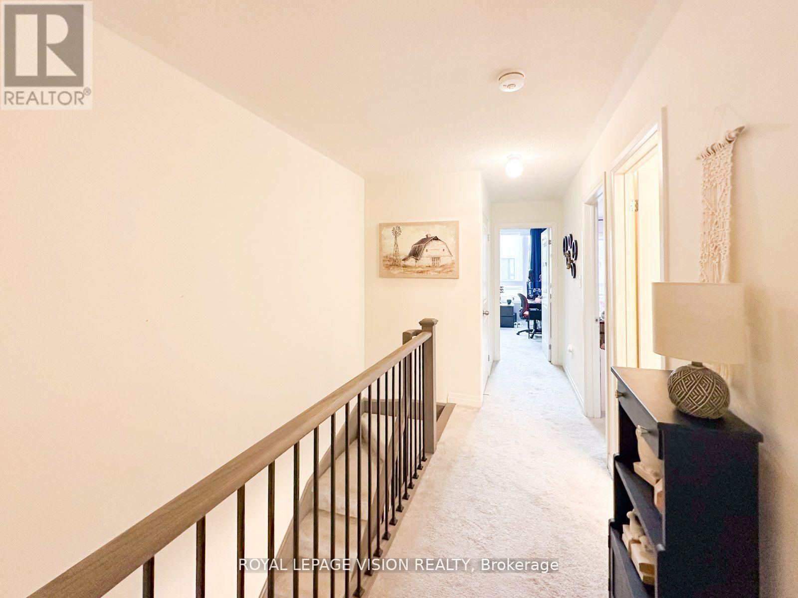 74 Caspian Square, Clarington, Ontario  L1C 7G4 - Photo 11 - E12735888