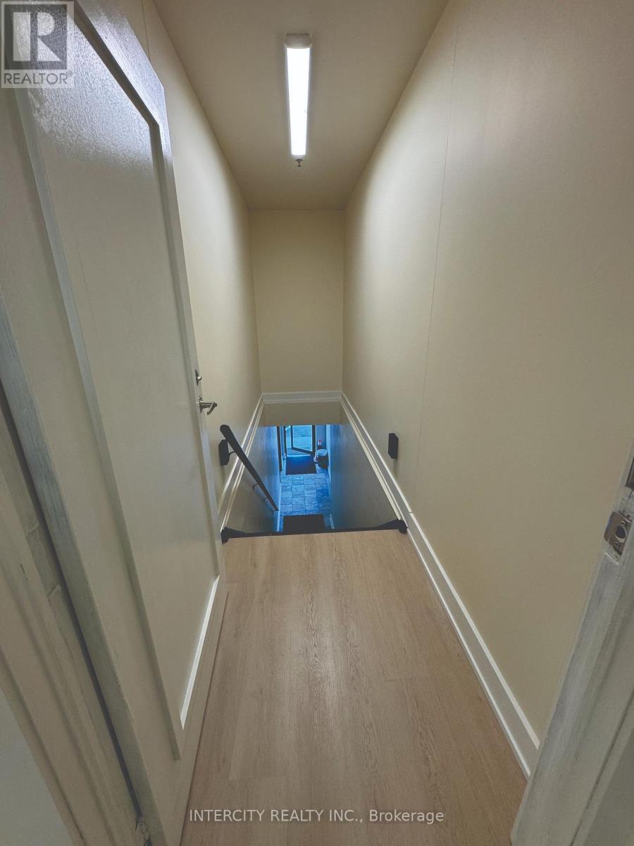 26b - 665 Millway Avenue, Vaughan, Ontario  L4K 3T8 - Photo 4 - N12735720