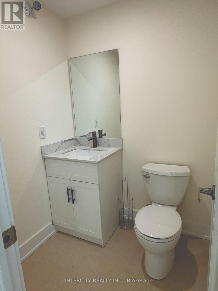 26b - 665 Millway Avenue, Vaughan, Ontario  L4K 3T8 - Photo 7 - N12735720