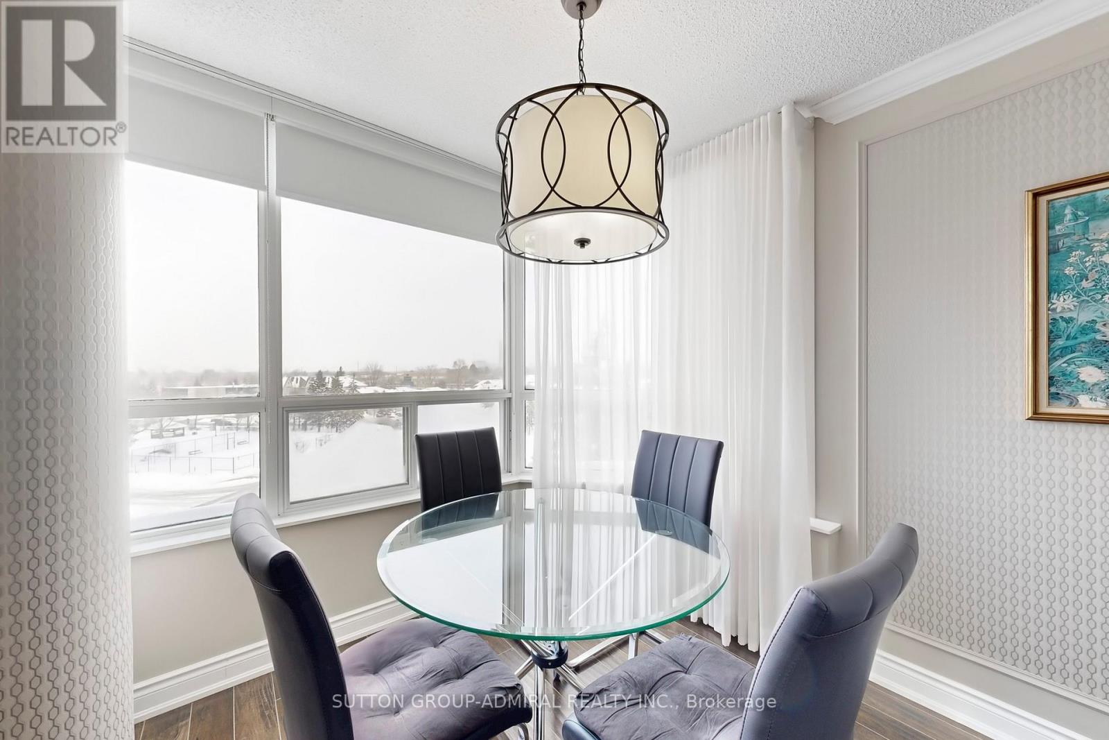 512 - 11 Townsgate Drive, Vaughan, Ontario  L4J 8G4 - Photo 14 - N12735850