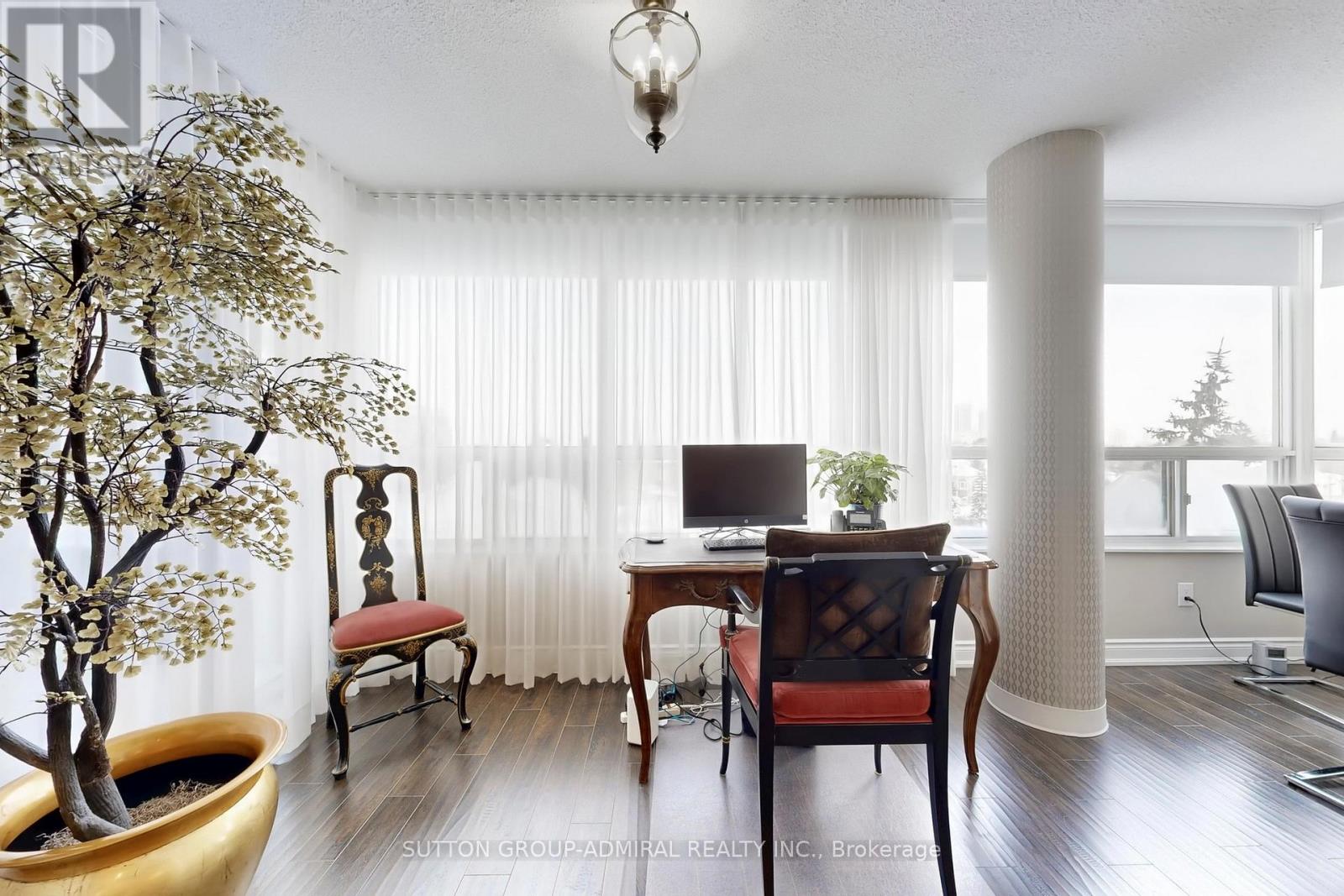 512 - 11 Townsgate Drive, Vaughan, Ontario  L4J 8G4 - Photo 22 - N12735850