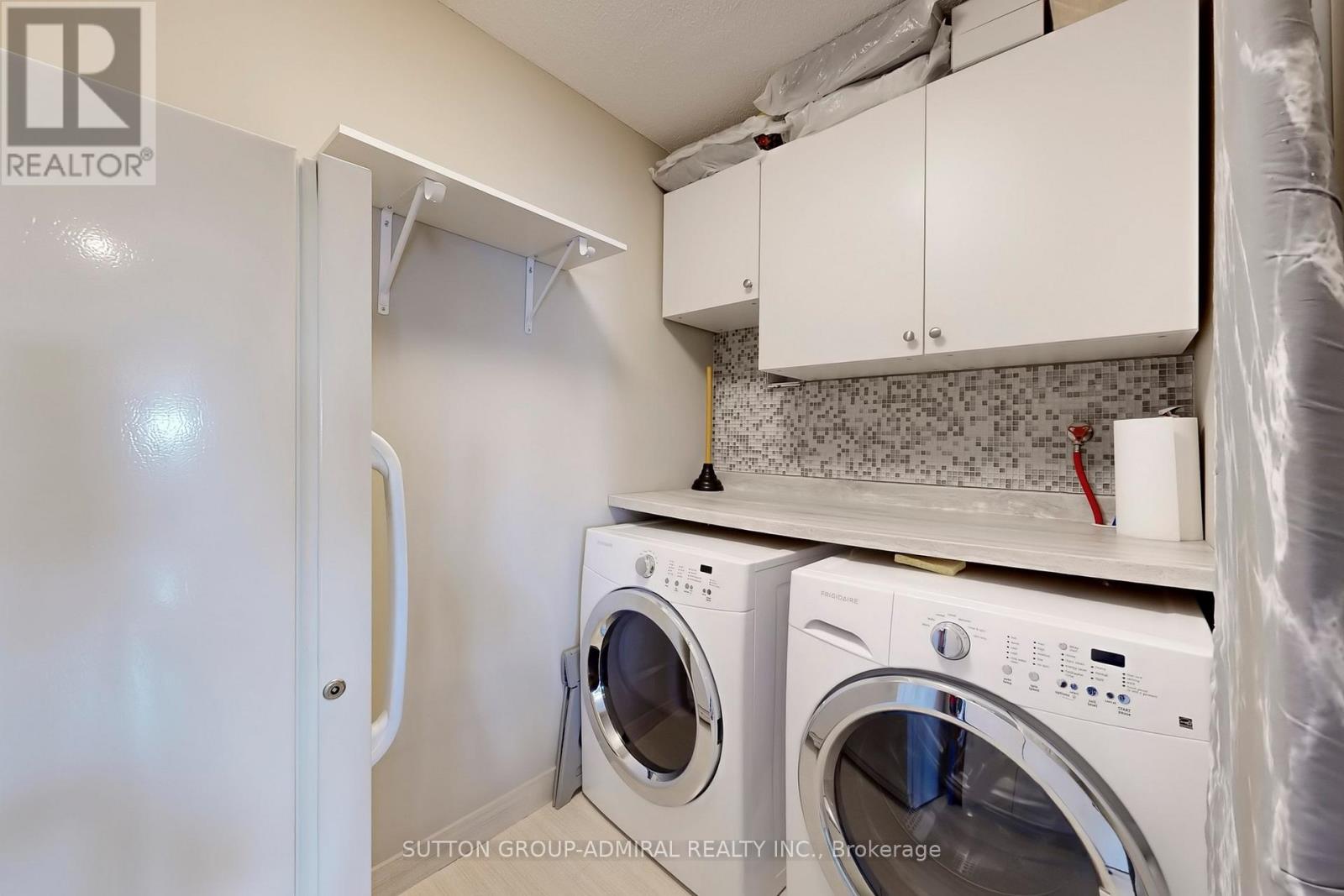 512 - 11 Townsgate Drive, Vaughan, Ontario  L4J 8G4 - Photo 32 - N12735850