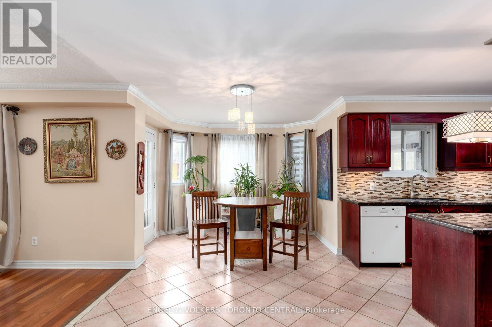 144 Claremont Lane, Vaughan, Ontario  L4L 8Z8 - Photo 19 - N12735892