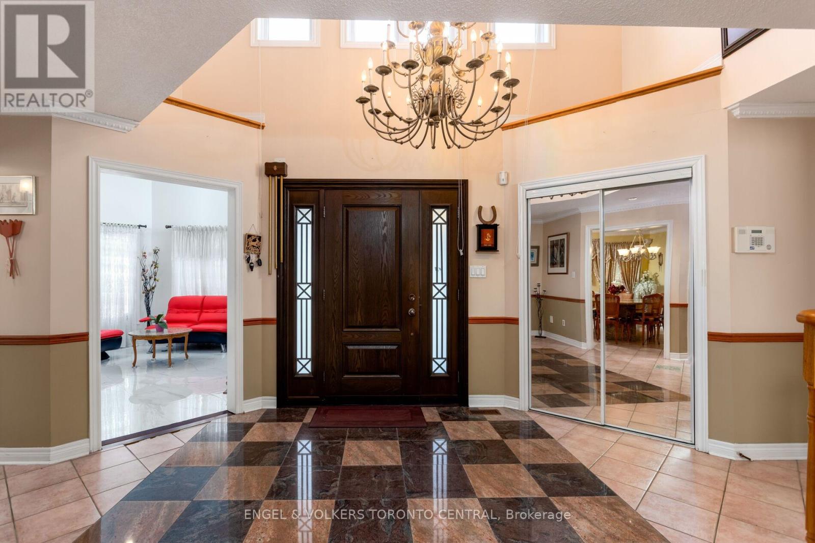 144 Claremont Lane, Vaughan, Ontario  L4L 8Z8 - Photo 6 - N12735892