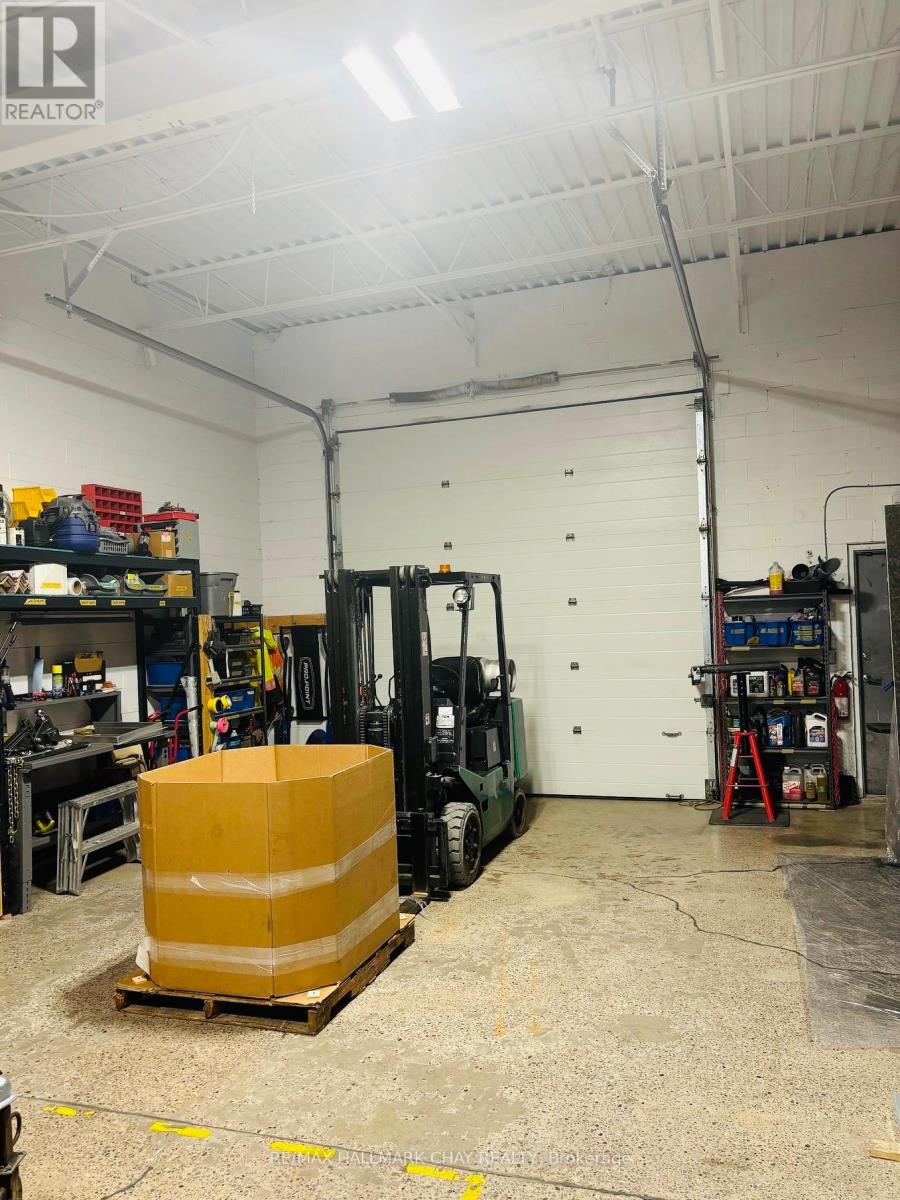 9 - 121 Welham Road, Barrie, Ontario  L4N 8Y3 - Photo 3 - S12735910