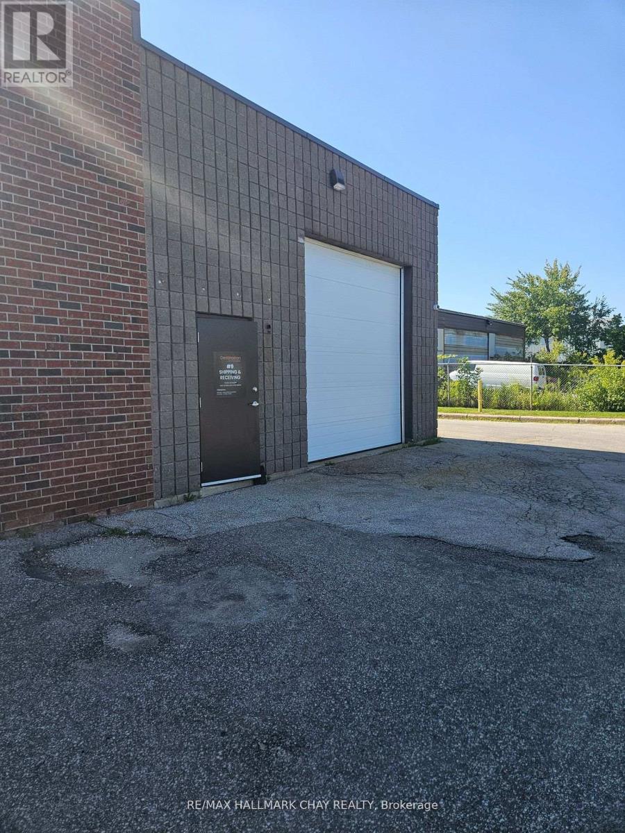 9 - 121 Welham Road, Barrie, Ontario  L4N 8Y3 - Photo 9 - S12735910