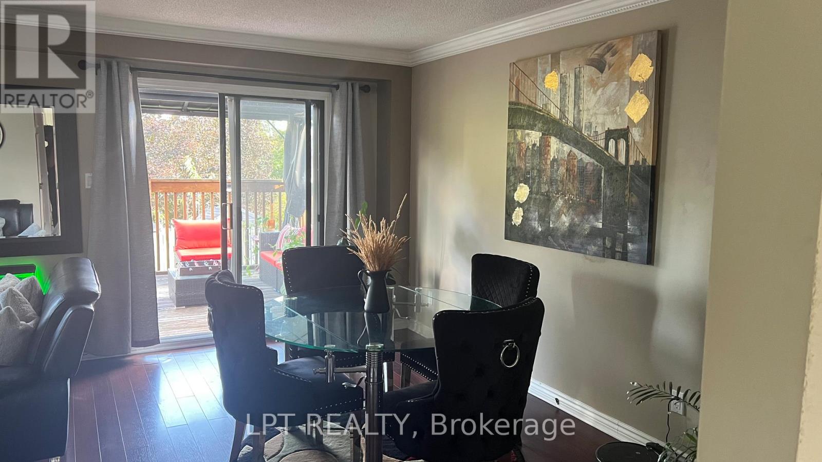 318 Hansen Boulevard, Orangeville, Ontario  L9W 4M6 - Photo 7 - W12367543