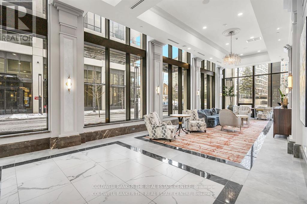 3305 - 30 Elm Drive W, Mississauga, Ontario  L5B 0N6 - Photo 3 - W12735726