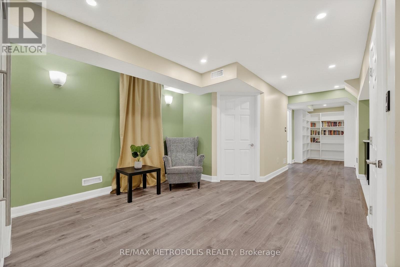 Bsmt - 1325 Ashwood Terrace, Oakville, Ontario  L6M 4A7 - Photo 6 - W12735750