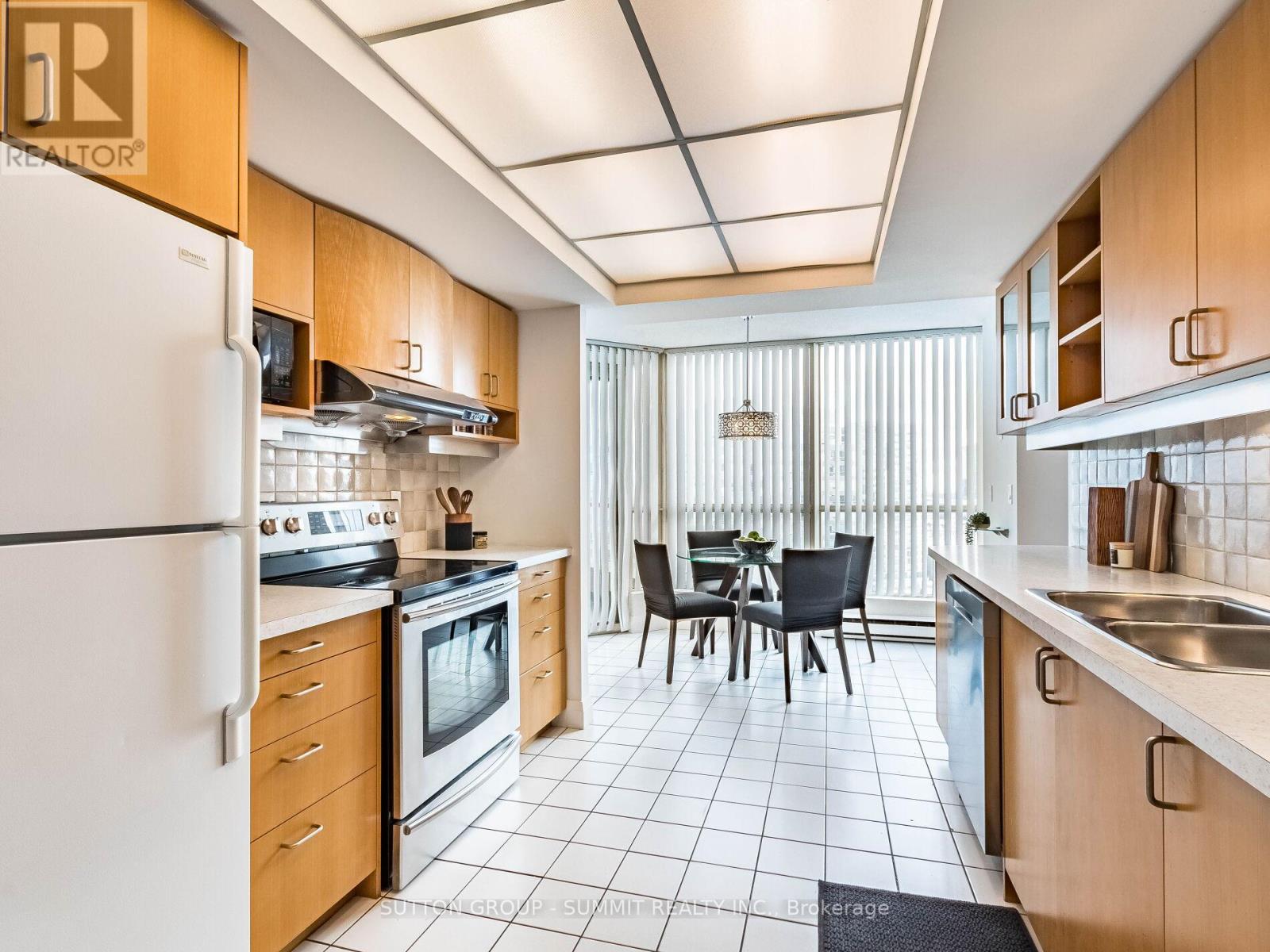 1507 - 55 Kingsbridge Garden Circle, Mississauga, Ontario  L5R 1Y1 - Photo 14 - W12735784