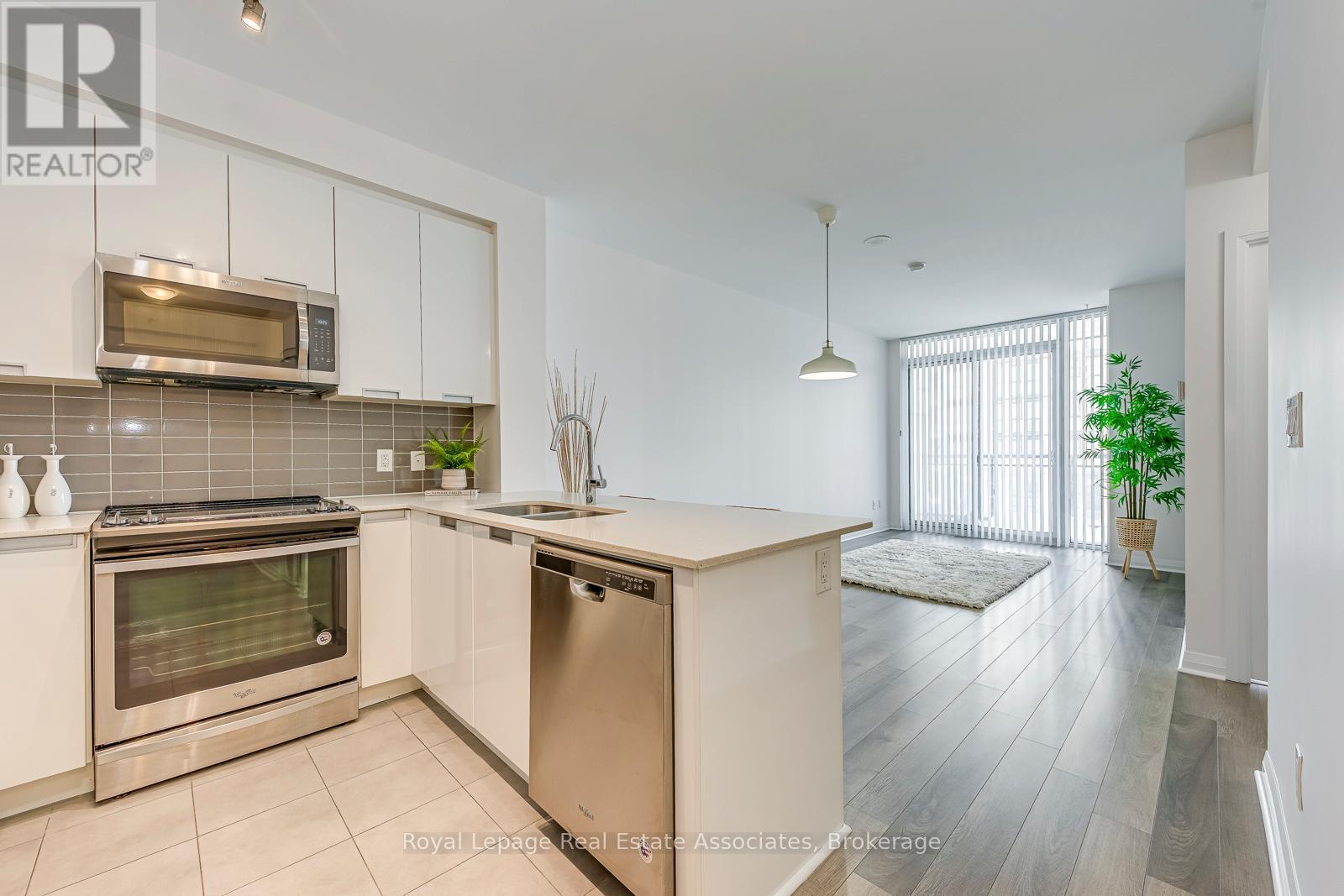 1416 - 5033 Four Springs Avenue, Mississauga, Ontario  L5R 0G6 - Photo 10 - W12735834