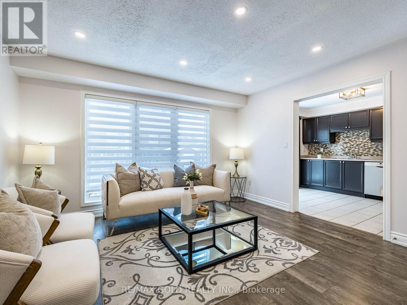 42 Jessop Drive, Brampton, Ontario  L7A 3M8 - Photo 7 - W12735842