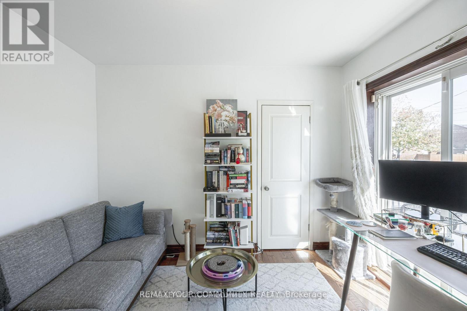 154 Day Avenue, Toronto, Ontario  M6E 3W3 - Photo 22 - W12735862