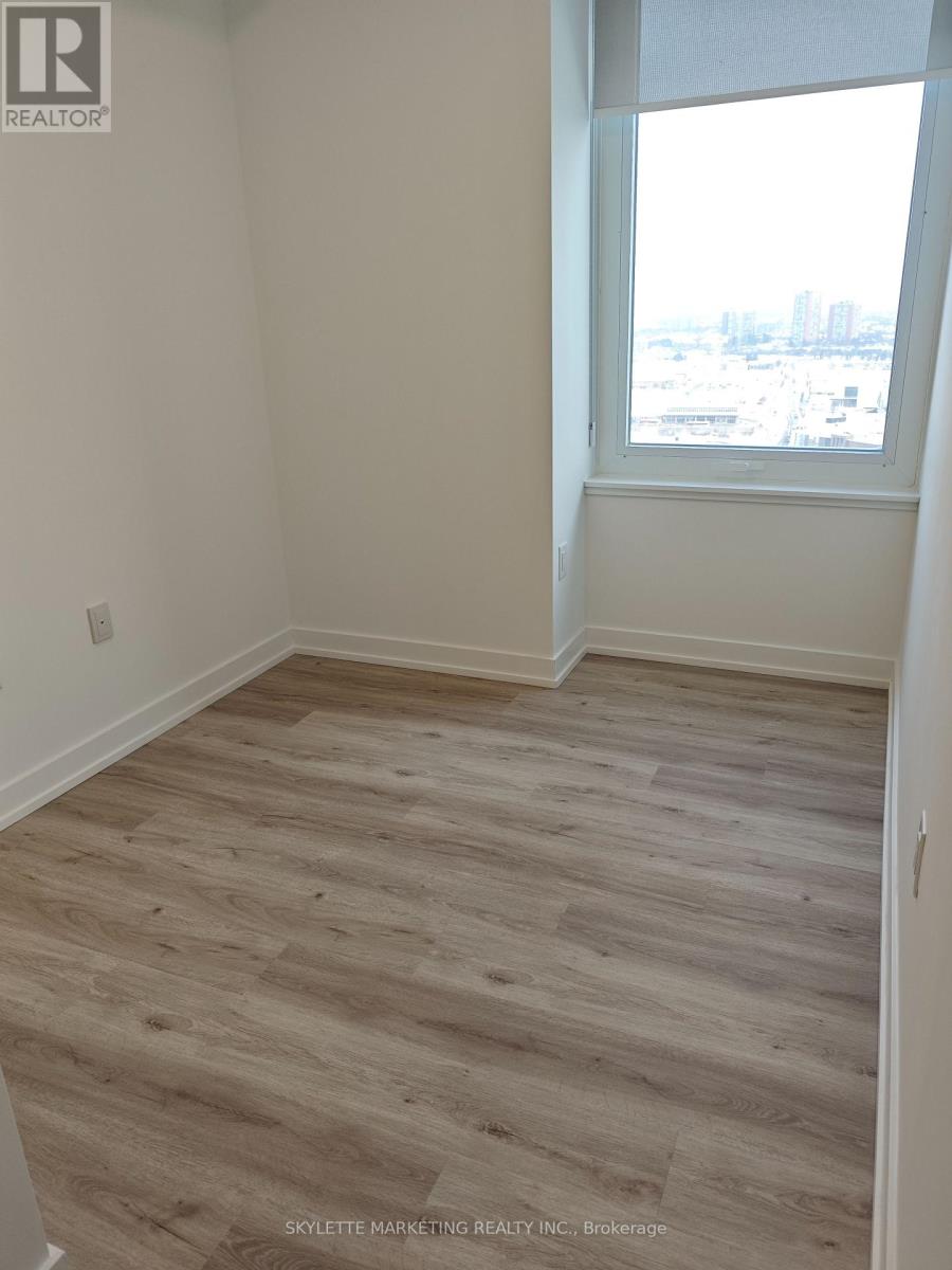 2204 - 395 Square One Drive, Mississauga, Ontario  L5B 0P6 - Photo 6 - W12735876