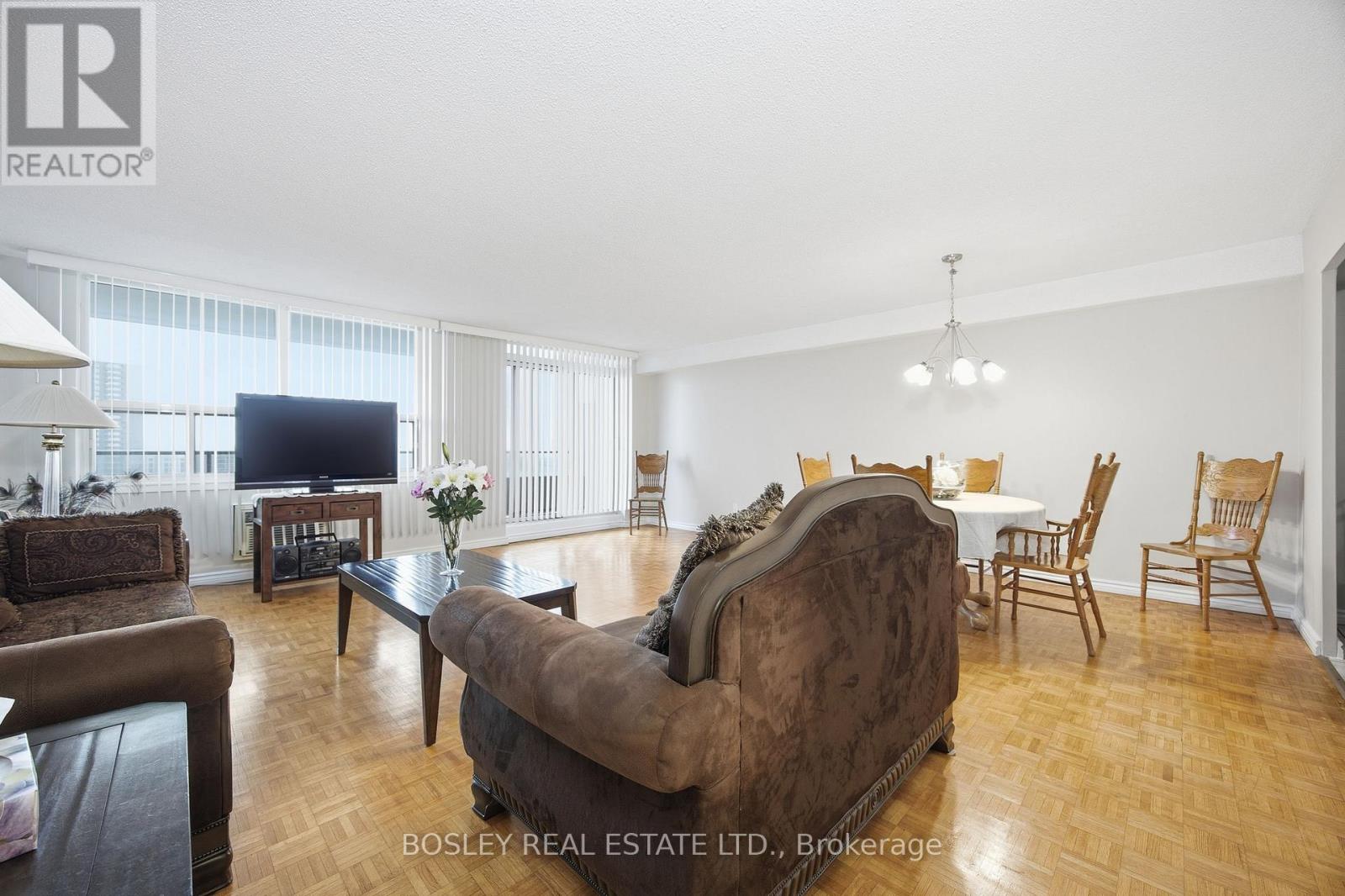 1008 - 511 The West Mall, Toronto, Ontario  M9C 1G5 - Photo 15 - W12735890