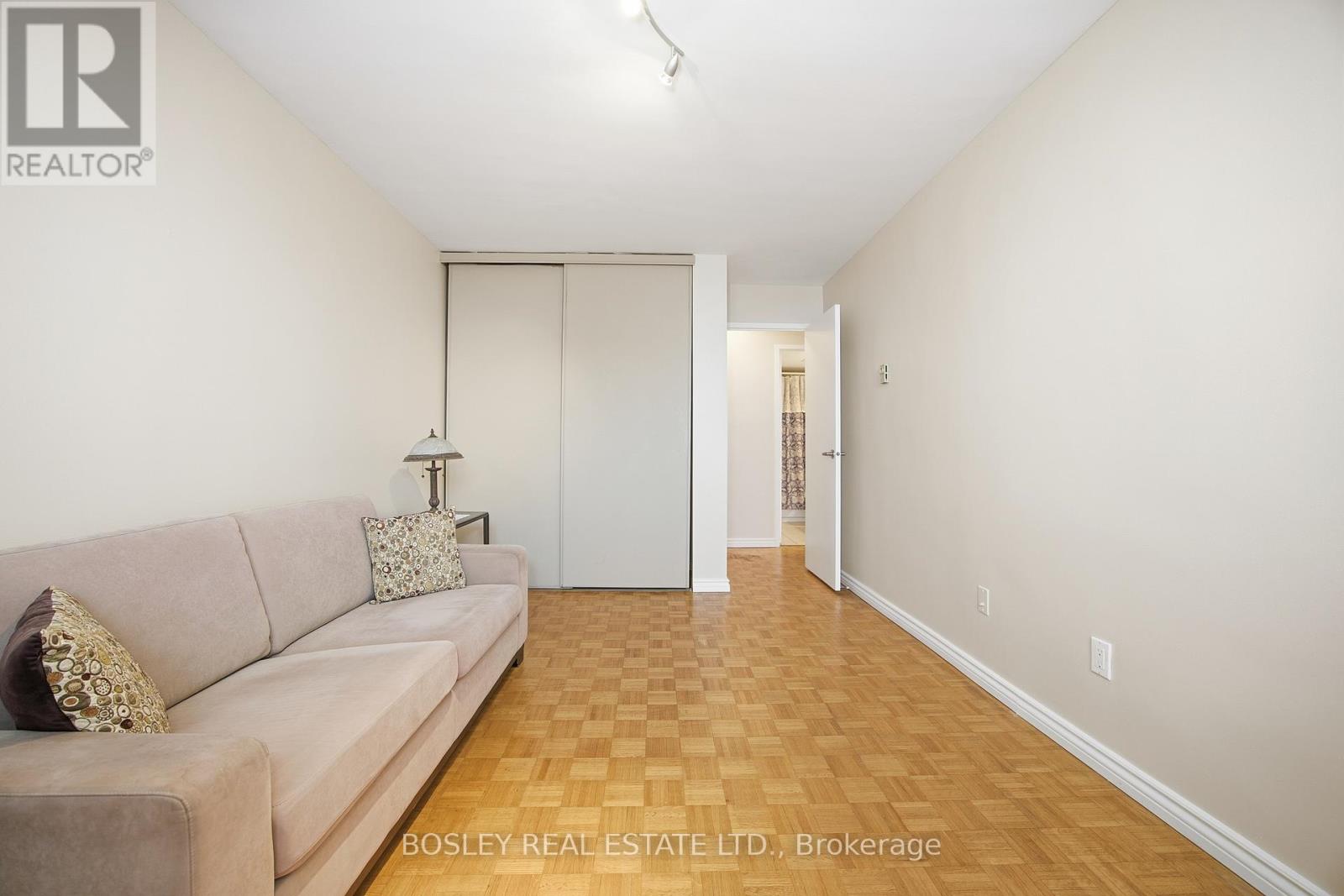 1008 - 511 The West Mall, Toronto, Ontario  M9C 1G5 - Photo 28 - W12735890