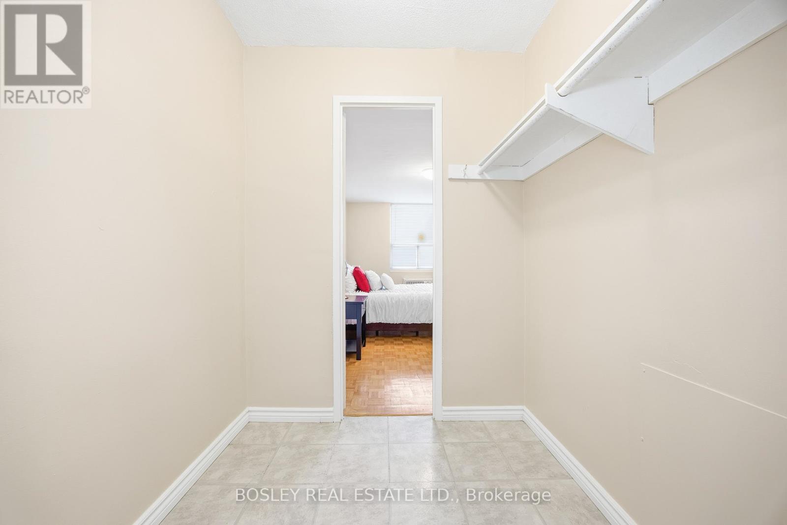 1008 - 511 The West Mall, Toronto, Ontario  M9C 1G5 - Photo 30 - W12735890